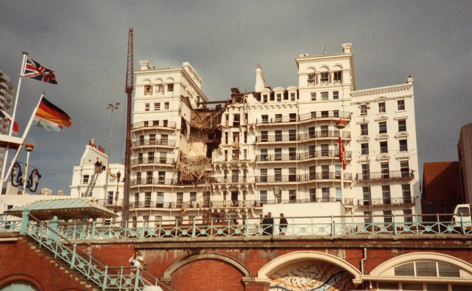 Grand Hotel following bomb attack, 12 October 1984 — direct archive visual. Shown from the cited image source.