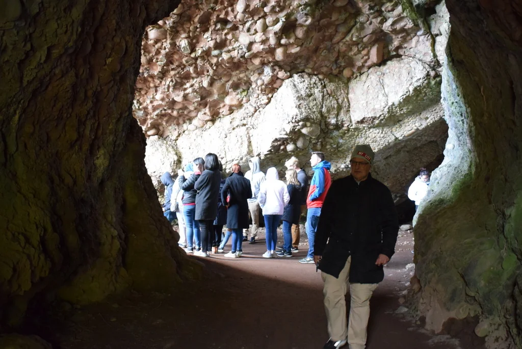 Cushendun Caves geograph.org.uk 6183772 — representative context visual. Shown from the cited image source.