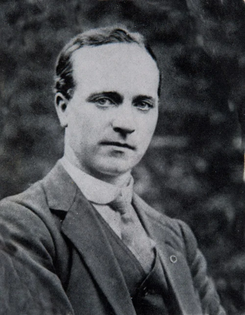 Tomás Mac Curtain — representative context visual. Shown from the cited image source.